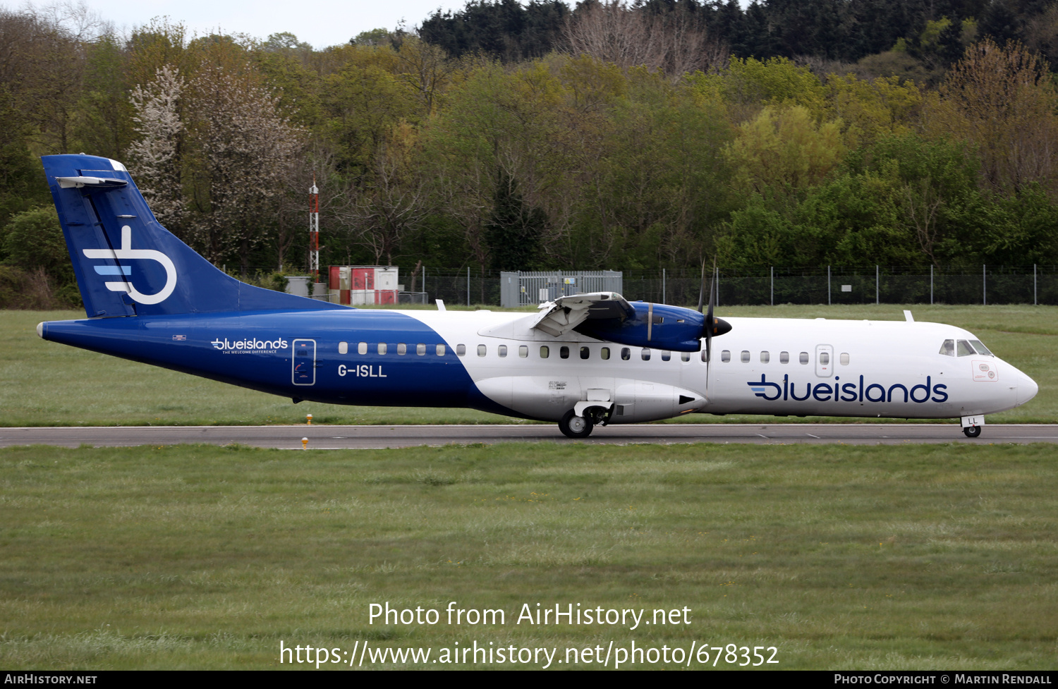 Aircraft Photo of G-ISLL | ATR ATR-72-500 (ATR-72-212A) | Blue Islands | AirHistory.net #678352