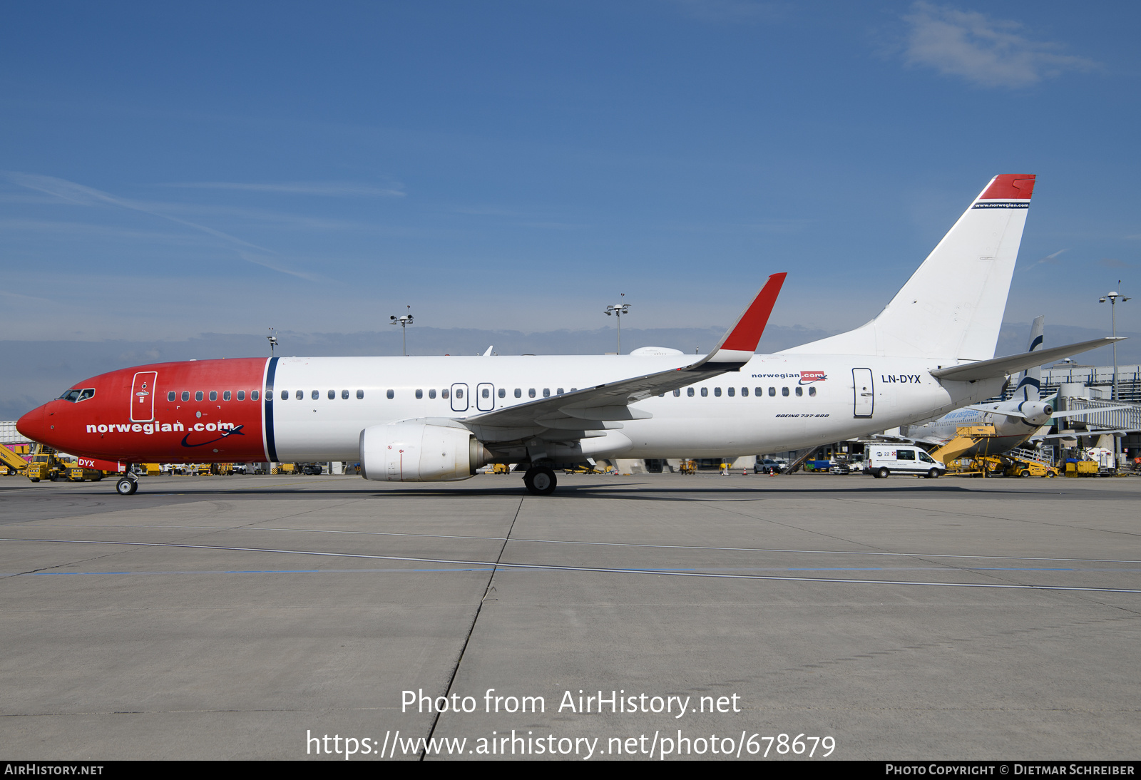 Aircraft Photo of LN-DYX | Boeing 737-8JP | Norwegian | AirHistory.net #678679