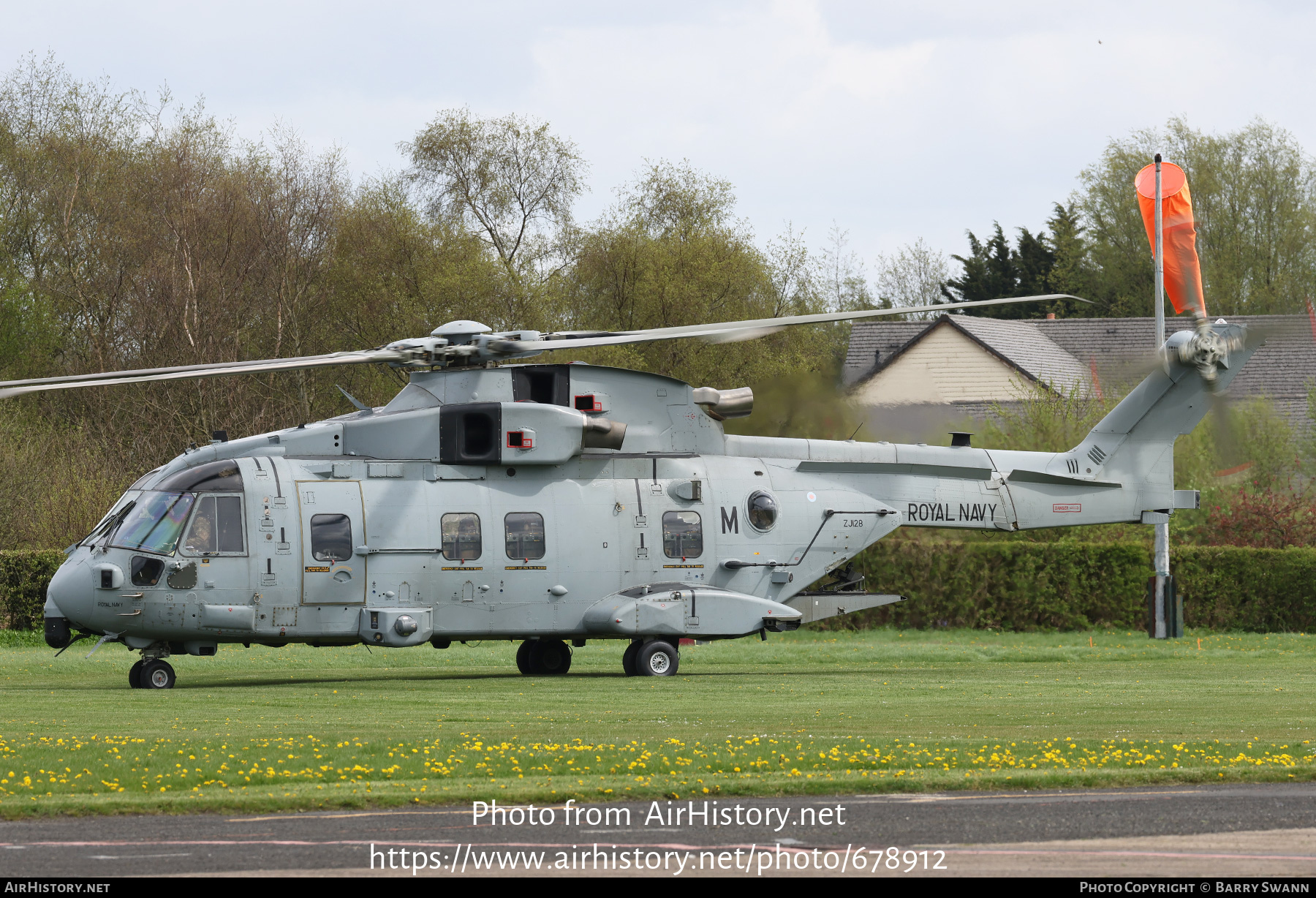 Aircraft Photo of ZJ128 | EHI EH101-411 Merlin HC4 | UK - Navy ...