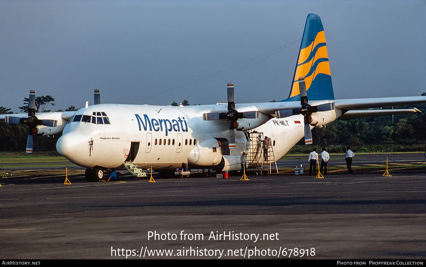 Aircraft Photo of PK-MLT | Lockheed L-100-30 Hercules (382G) | Merpati ...