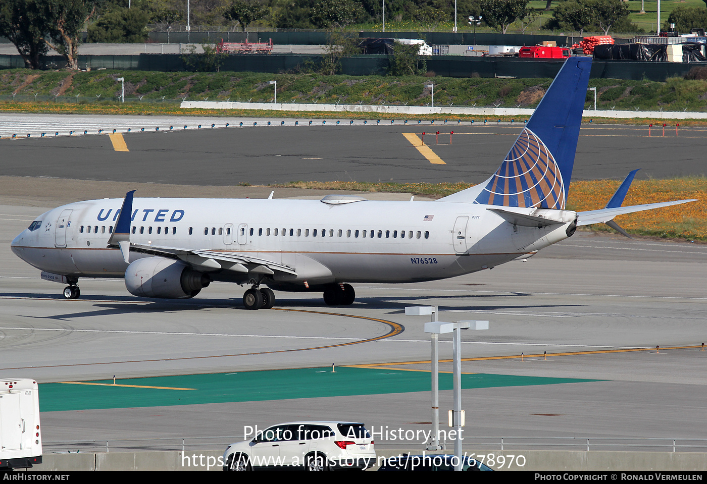 Aircraft Photo of N76528 | Boeing 737-824 | United Airlines | AirHistory.net #678970