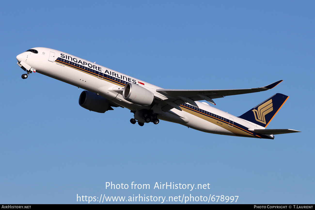 Aircraft Photo of 9V-SJH | Airbus A350-941 | Singapore Airlines | AirHistory.net #678997