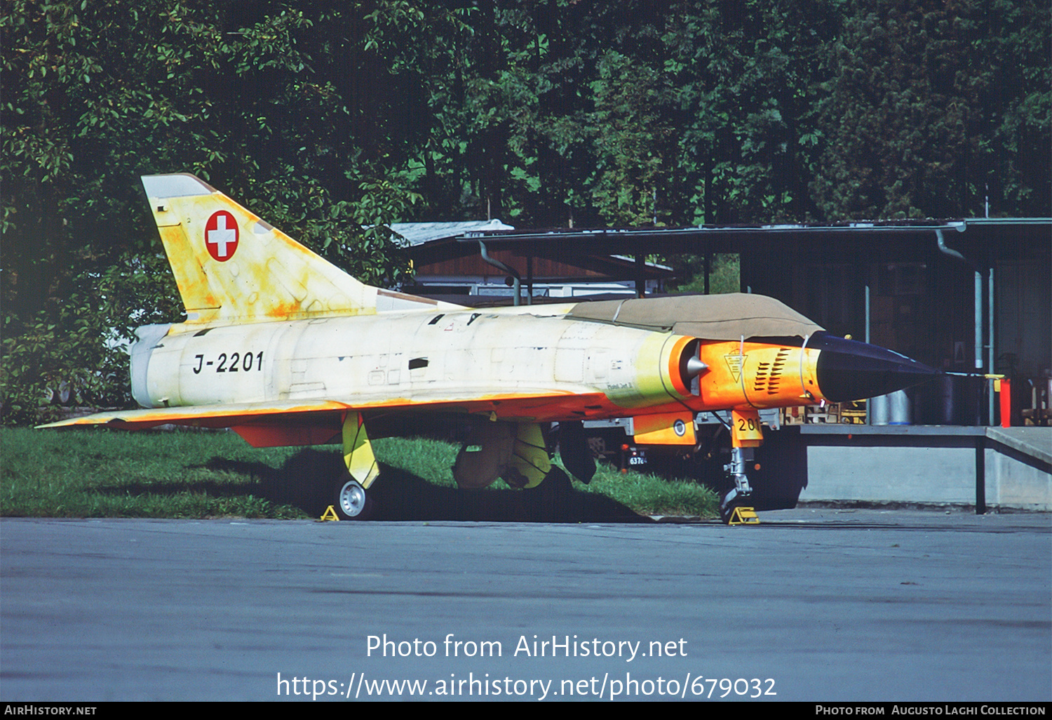 Aircraft Photo of J-2201 | Dassault Mirage IIIC | Switzerland - Air Force | AirHistory.net #679032