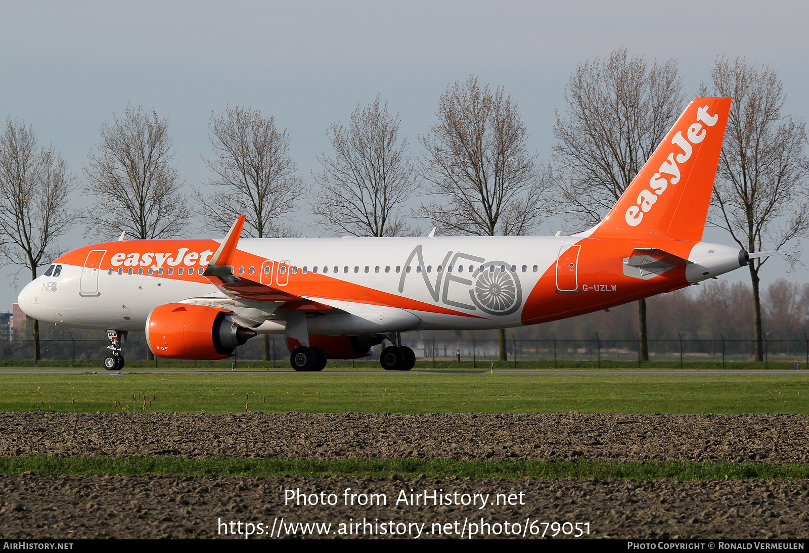 Aircraft Photo of G-UZLW | Airbus A320-251N | EasyJet | AirHistory.net #679051