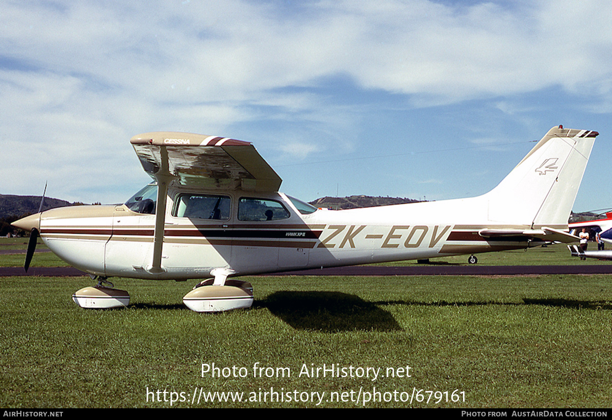 Aircraft Photo of ZK-EOV | Cessna R172K Hawk XP | AirHistory.net #679161