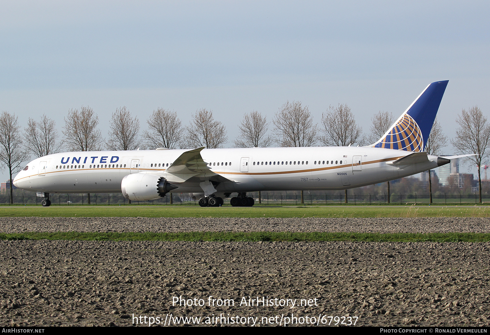 Aircraft Photo of N12005 | Boeing 787-10 Dreamliner | United Airlines | AirHistory.net #679237