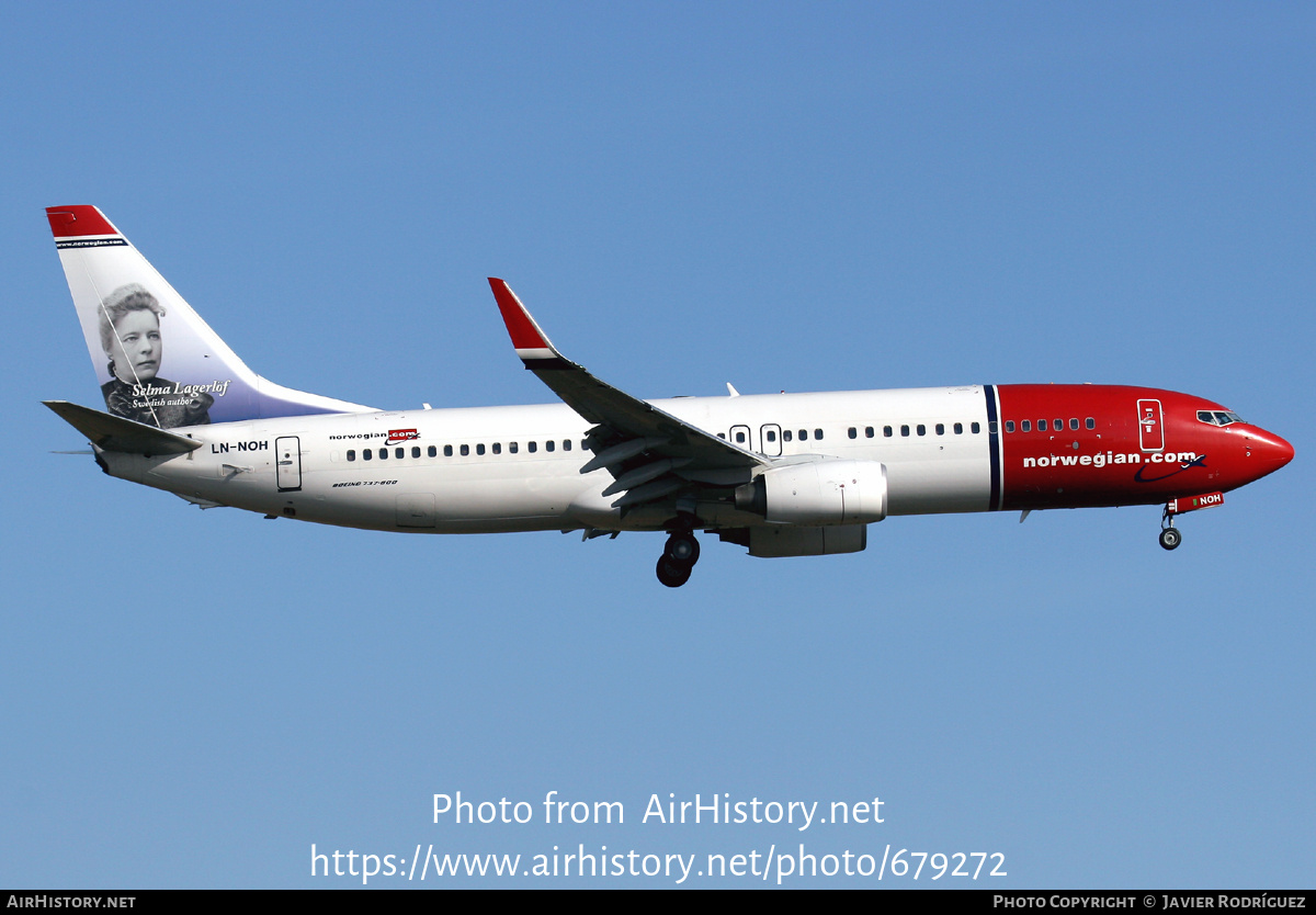 Aircraft Photo of LN-NOH | Boeing 737-86N | Norwegian | AirHistory.net #679272