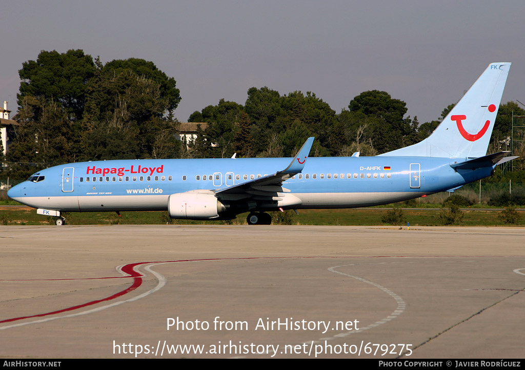 Aircraft Photo of D-AHFK | Boeing 737-8K5 | Hapag-Lloyd | AirHistory.net #679275