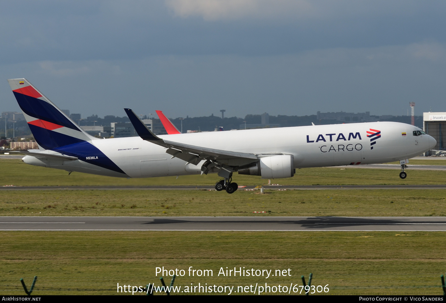 Aircraft Photo of N536LA | Boeing 767-316F/ER | LATAM Cargo | AirHistory.net #679306