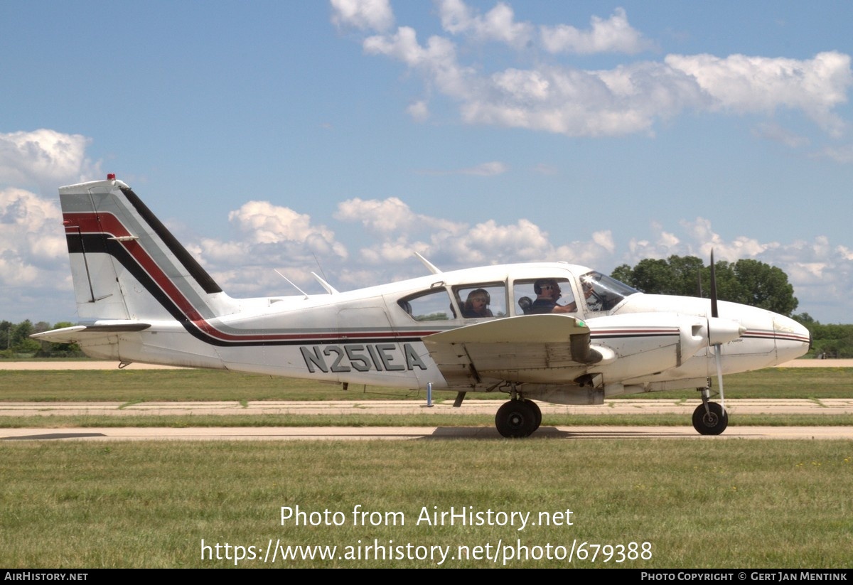 Aircraft Photo of N251EA | Piper PA-23-250 Aztec | AirHistory.net #679388