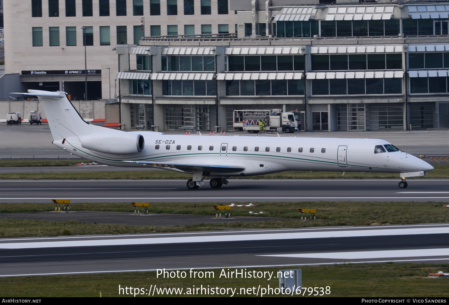 Aircraft Photo of SE-DZA | Embraer ERJ-145EU (EMB-145EU) | AirHistory.net #679538