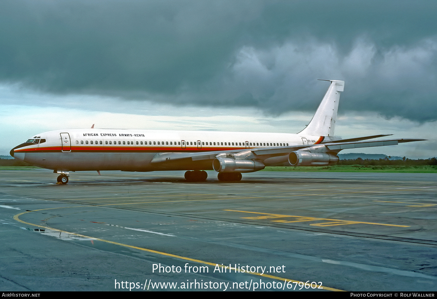 Aircraft Photo of 5Y-AXA | Boeing 707-338C | African Express Airways | AirHistory.net #679602