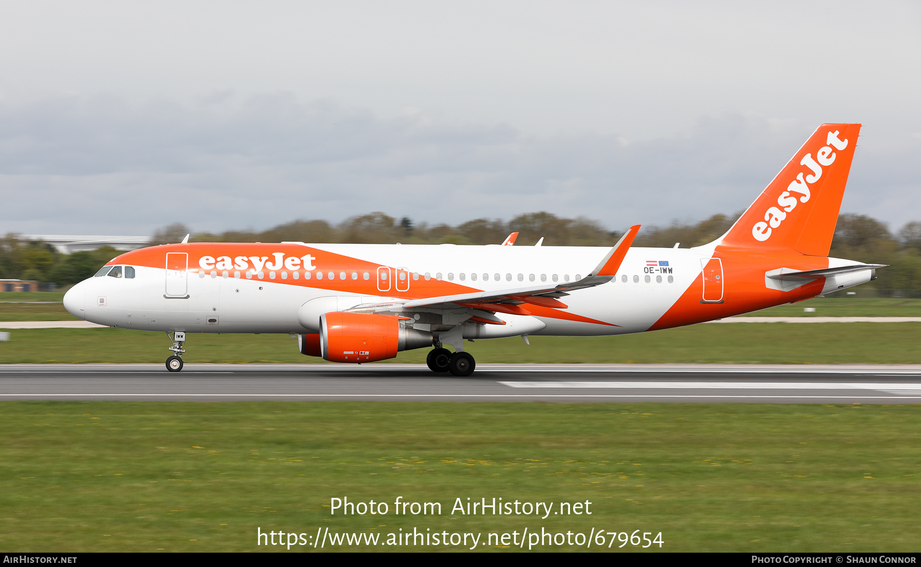 Aircraft Photo of OE-IWW | Airbus A320-214 | EasyJet | AirHistory.net #679654