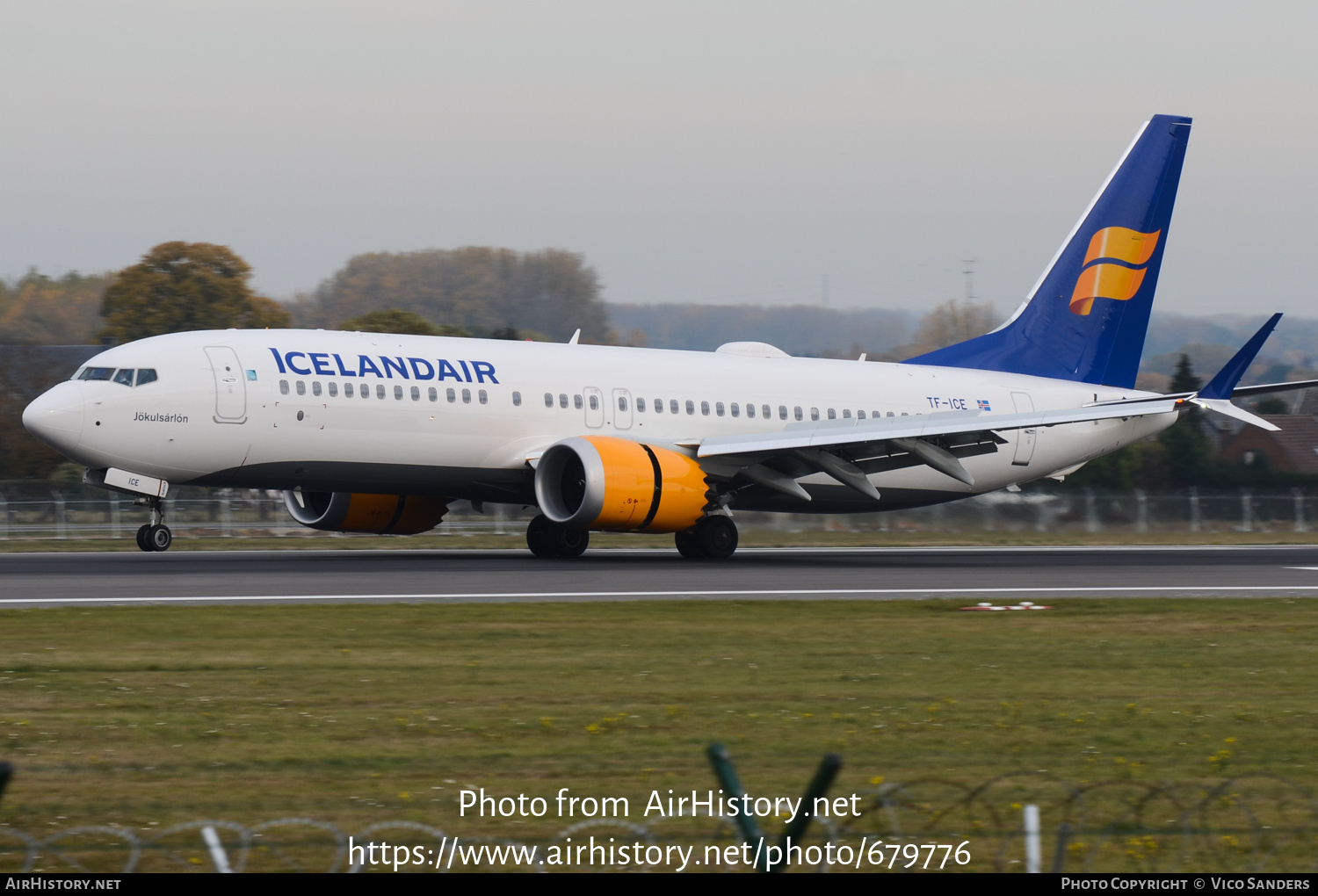 Aircraft Photo of TF-ICE | Boeing 737-8 Max 8 | Icelandair | AirHistory.net #679776