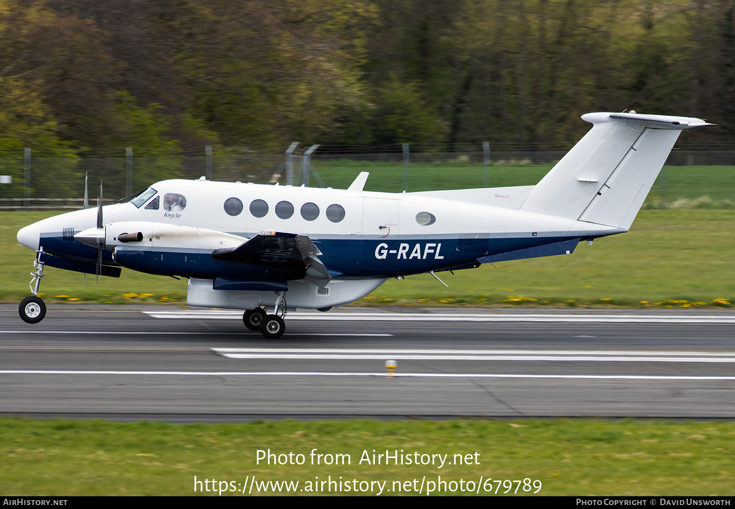 Aircraft Photo of G-RAFL | Raytheon B200 King Air | AirHistory.net #679789