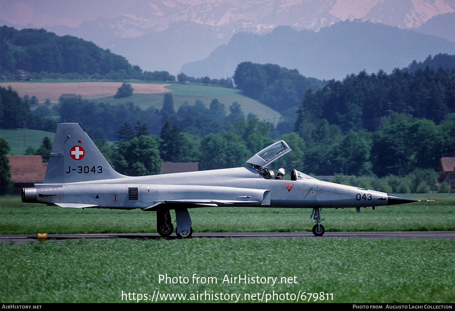 Aircraft Photo of J-3043 | Northrop F-5E Tiger II | Switzerland - Air Force | AirHistory.net #679811