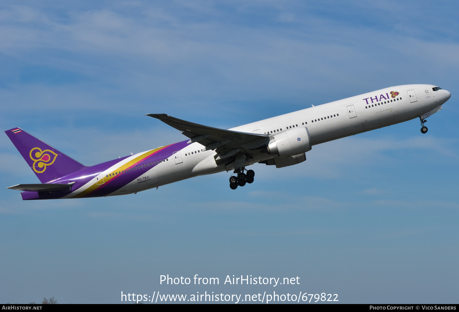 Aircraft Photo of HS-TKX | Boeing 777-3D7/ER | Thai Airways International | AirHistory.net #679822