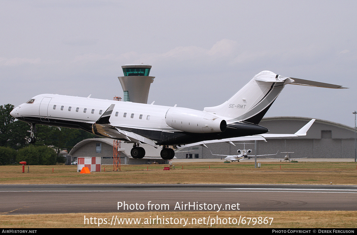 Aircraft Photo of SE-RMT | Bombardier Global 6000 (BD-700-1A10) | AirHistory.net #679867