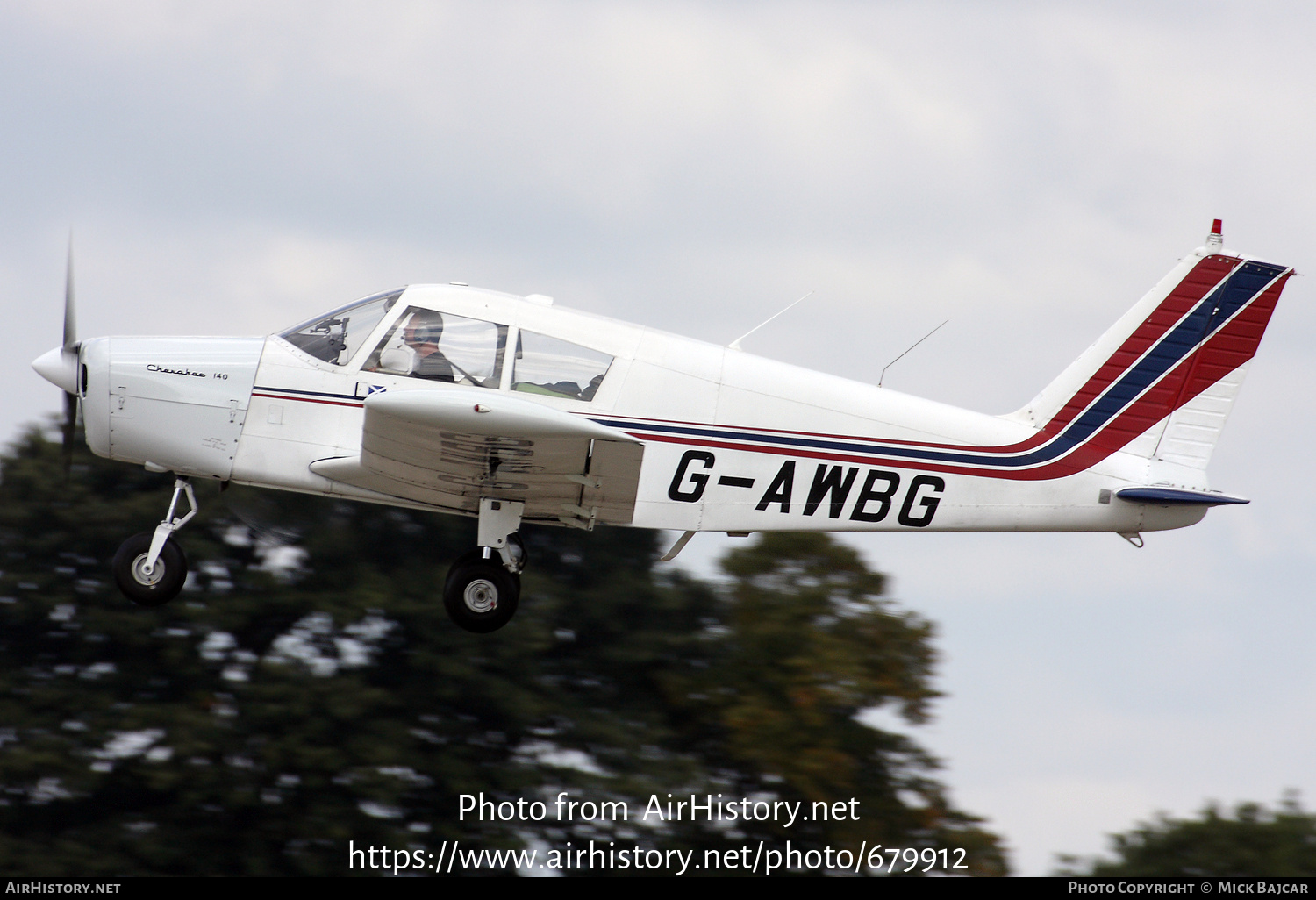 Aircraft Photo of G-AWBG | Piper PA-28-140 Cherokee | AirHistory.net #679912