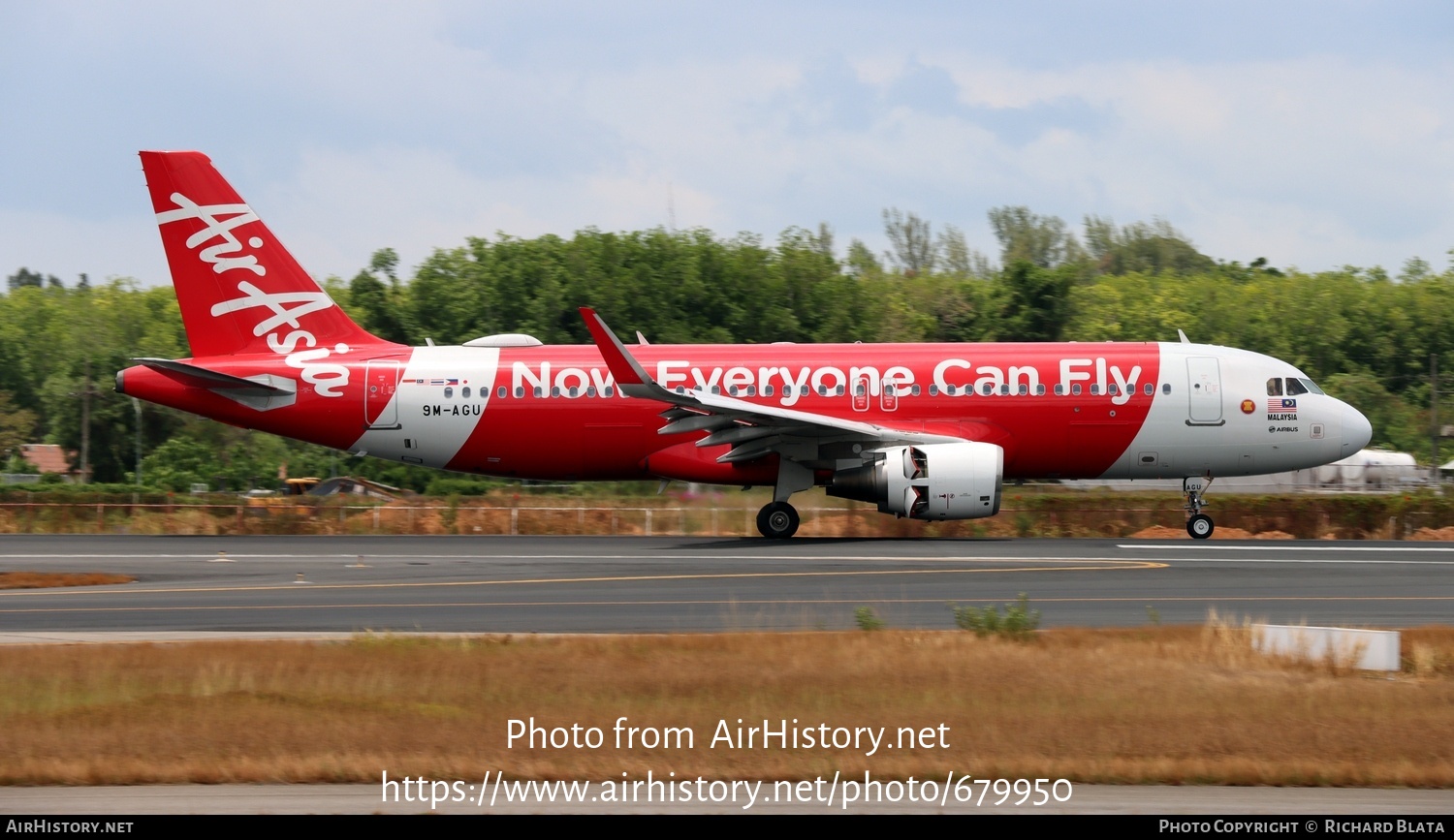 Aircraft Photo of 9M-AGU | Airbus A320-216 | AirAsia | AirHistory.net #679950