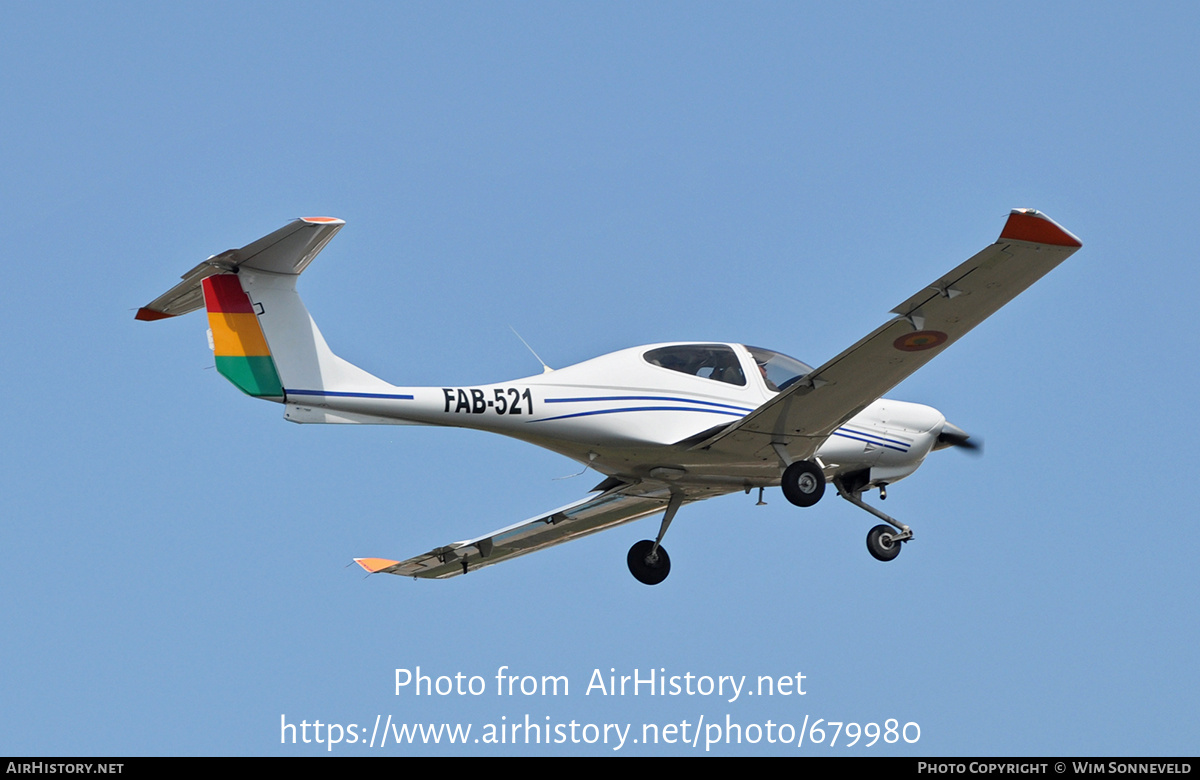 Aircraft Photo of FAB-521 | Diamond DA40 CS Diamond Star | Bolivia - Air Force | AirHistory.net #679980