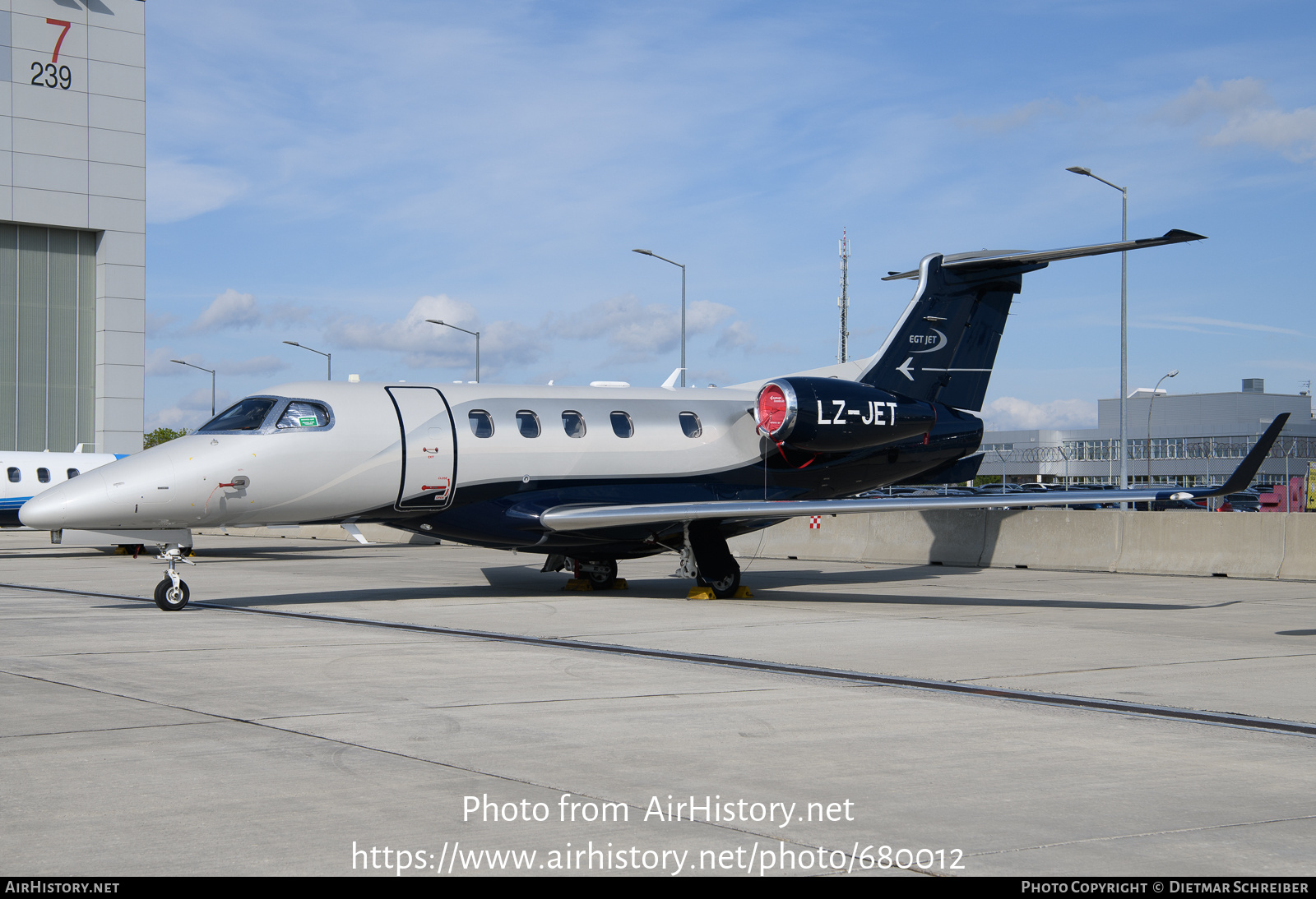 Aircraft Photo of LZ-JET | Embraer EMB-505 Phenom 300 | EGT Jet | AirHistory.net #680012