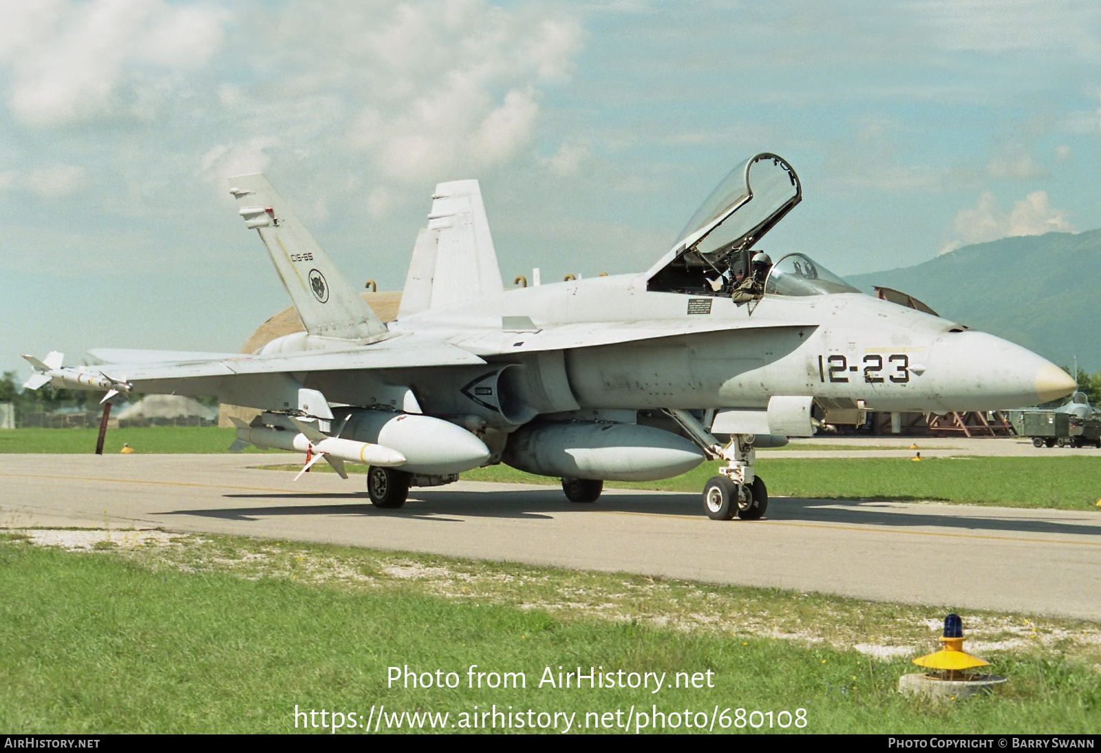 Aircraft Photo of C15-65 | McDonnell Douglas EF-18A Hornet | Spain - Air Force | AirHistory.net #680108