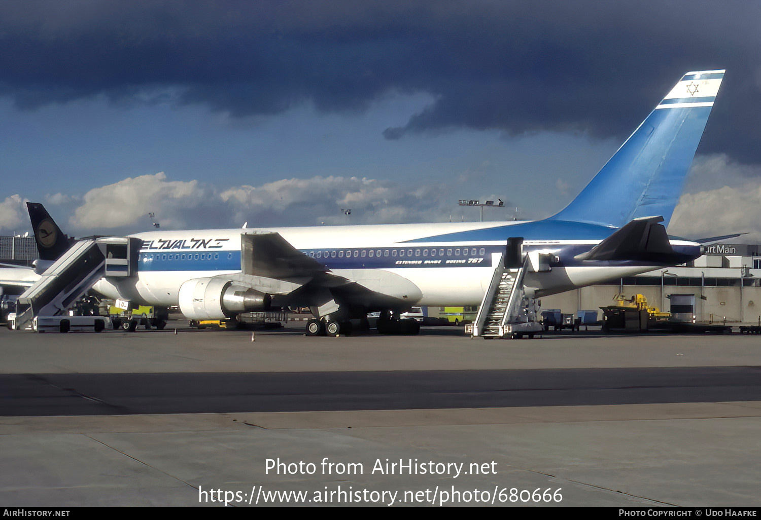 Aircraft Photo of 4X-EAD | Boeing 767-258/ER | El Al Israel Airlines | AirHistory.net #680666