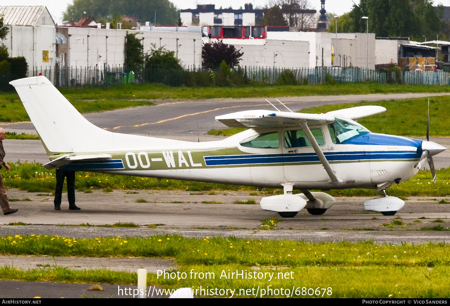 Aircraft Photo of OO-WAL | Cessna 182R Skylane II | AirHistory.net #680678