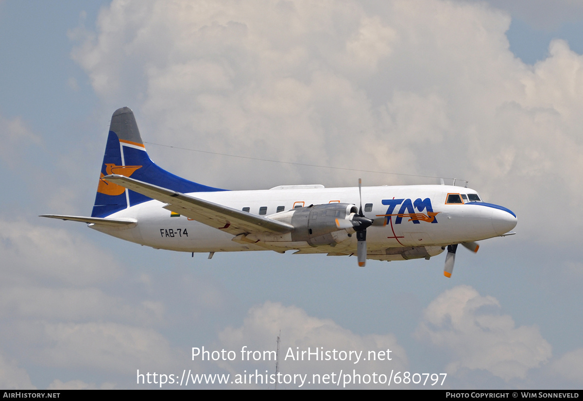 Aircraft Photo of FAB-74 | Canadair CC-109 Cosmopolitan | Bolivia - Transporte Aéreo Militar | AirHistory.net #680797