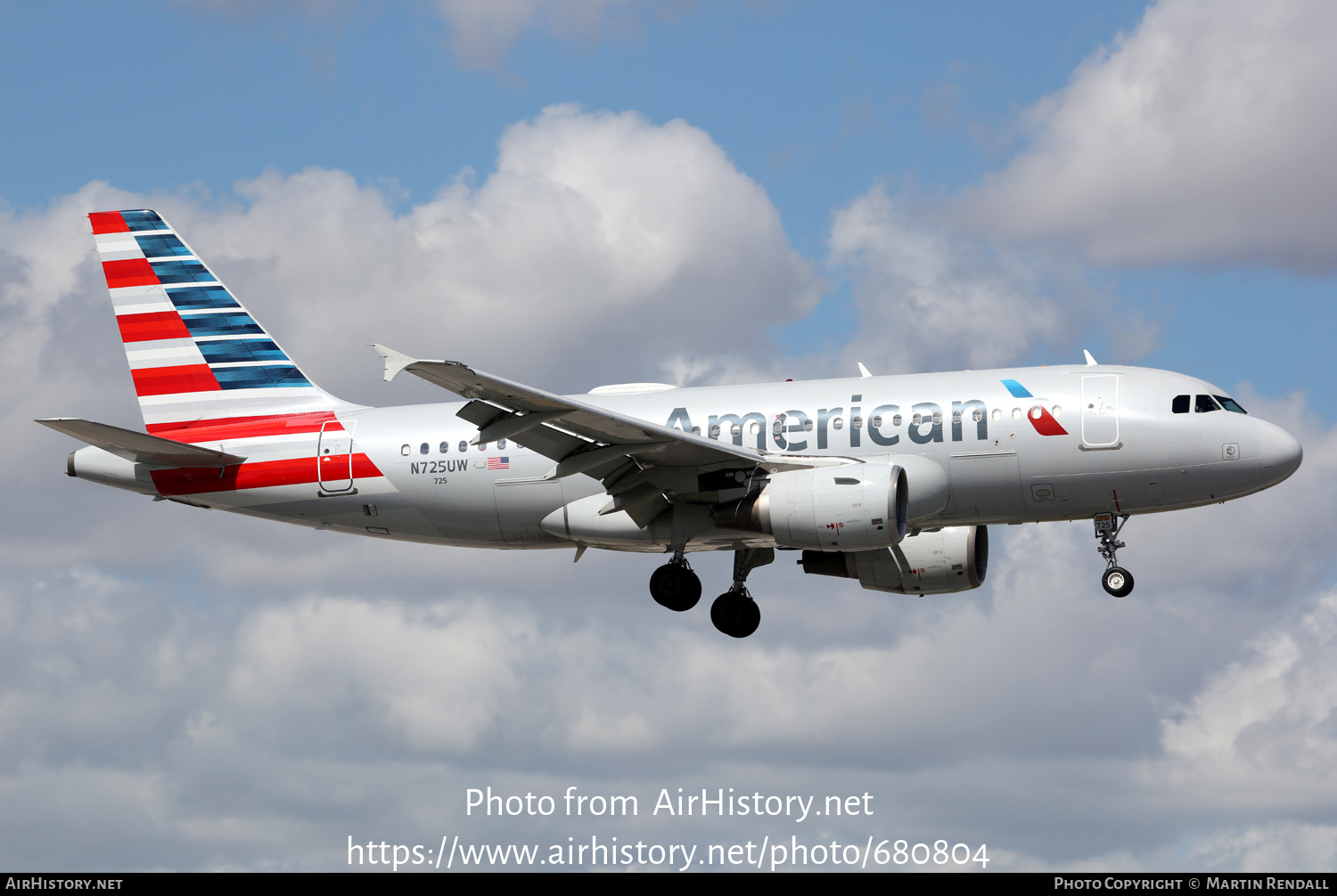 Aircraft Photo of N725UW | Airbus A319-112 | American Airlines | AirHistory.net #680804