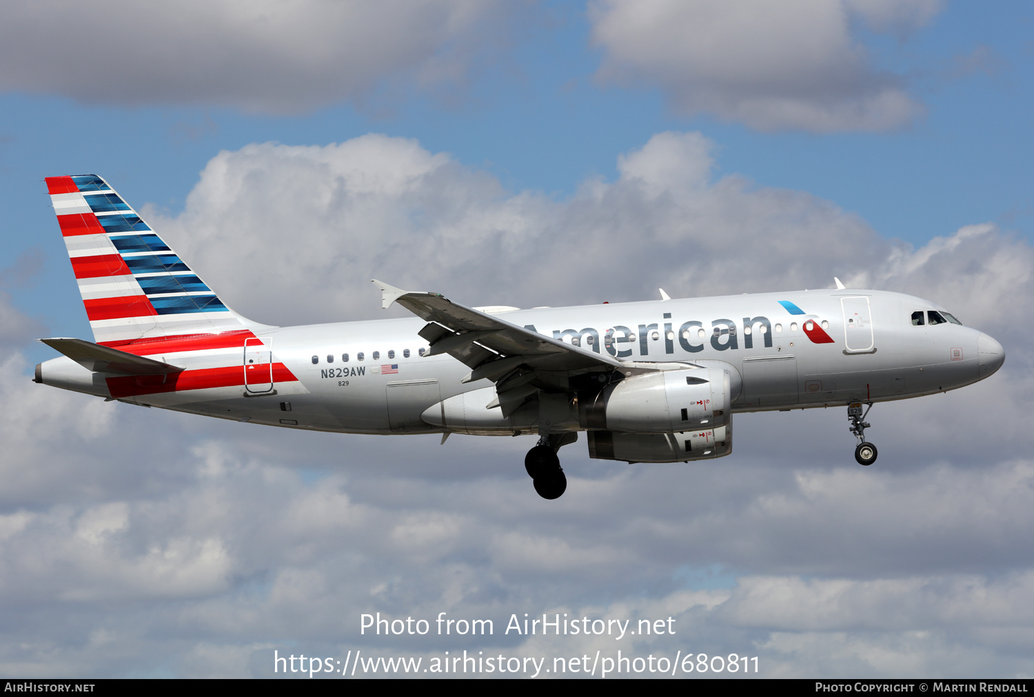 Aircraft Photo of N829AW | Airbus A319-132 | American Airlines | AirHistory.net #680811