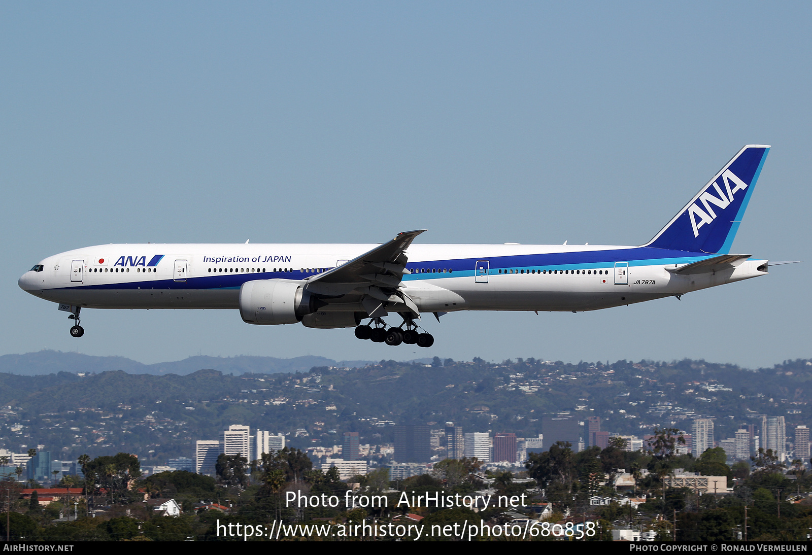 Aircraft Photo of JA787A | Boeing 777-381/ER | All Nippon Airways - ANA | AirHistory.net #680858