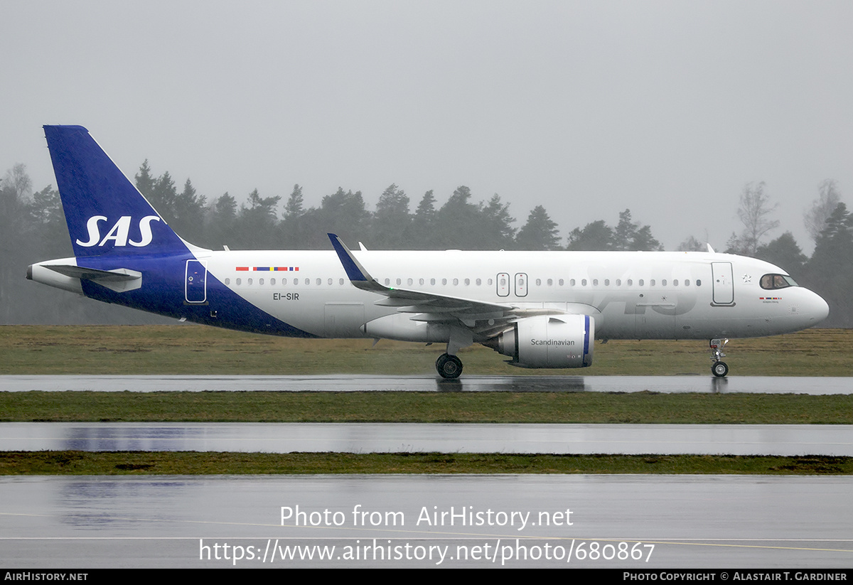 Aircraft Photo of EI-SIR | Airbus A320-251N | Scandinavian Airlines - SAS | AirHistory.net #680867