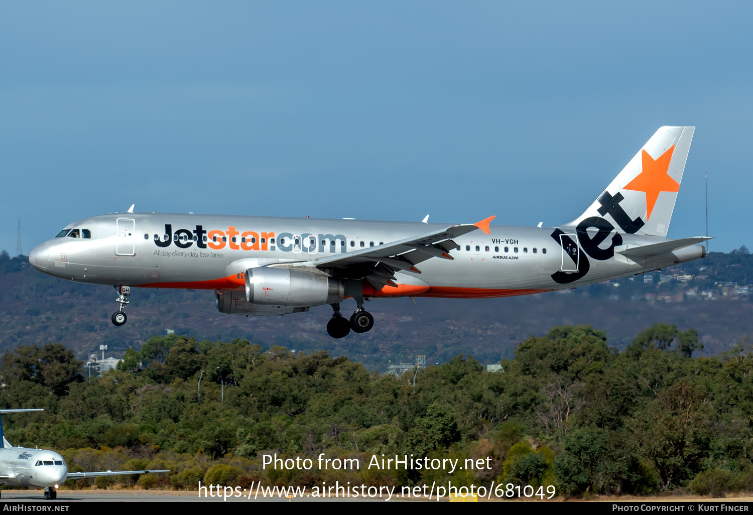 Aircraft Photo of VH-VGH | Airbus A320-232 | Jetstar Airways | AirHistory.net #681049