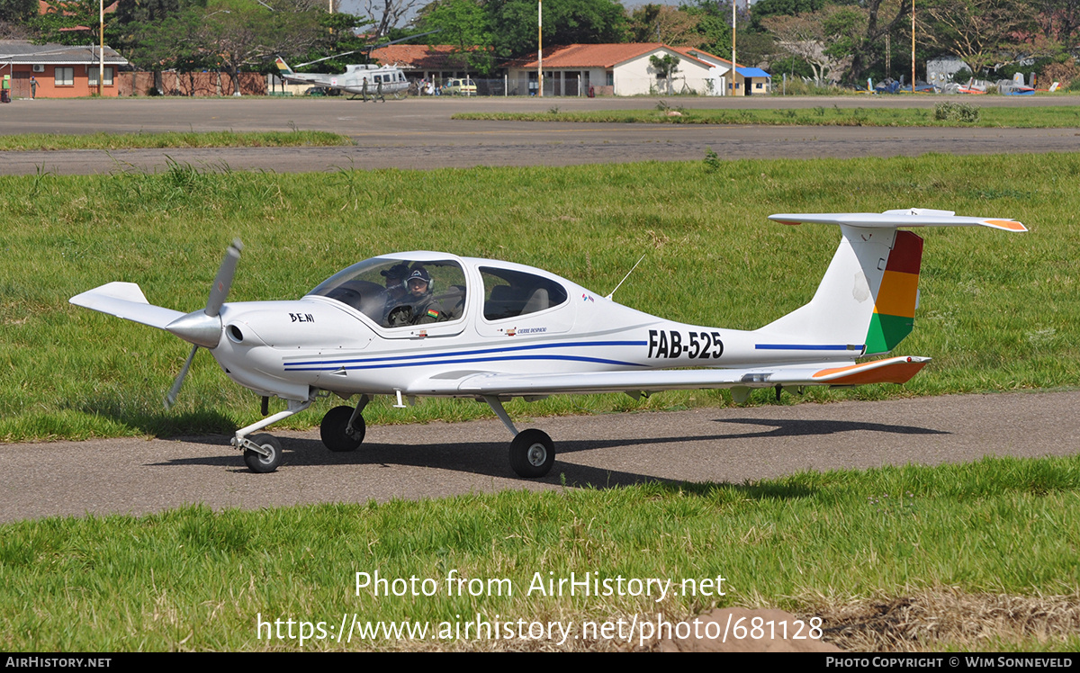 Aircraft Photo of FAB-525 | Diamond DA40 CS Diamond Star | Bolivia - Air Force | AirHistory.net #681128