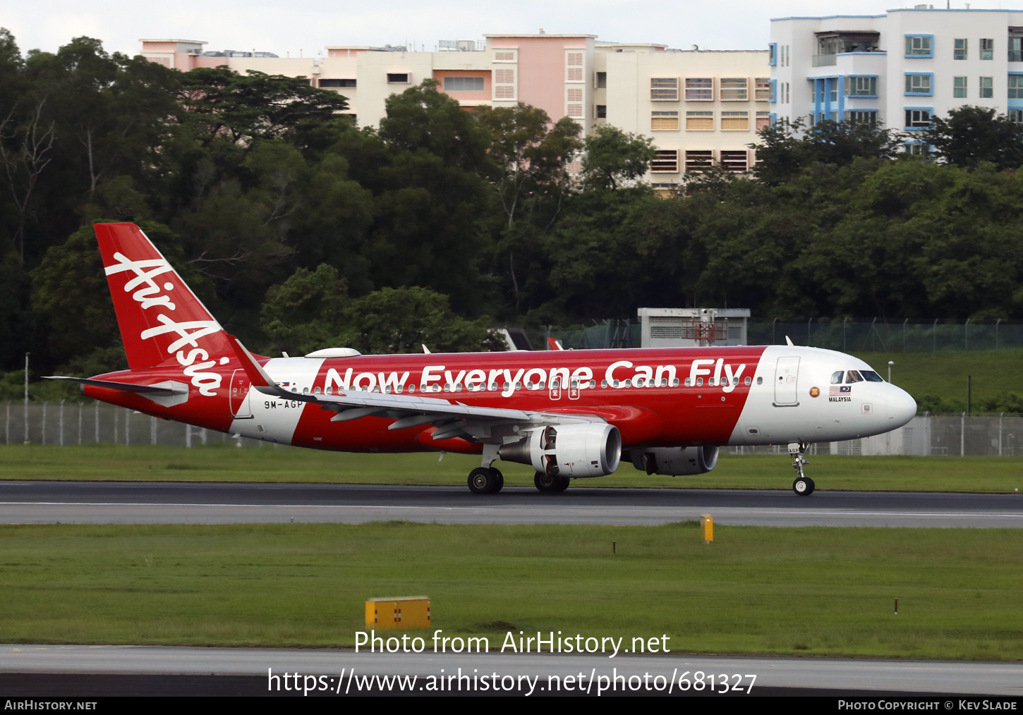 Aircraft Photo of 9M-AGP | Airbus A320-216 | AirAsia | AirHistory.net #681327