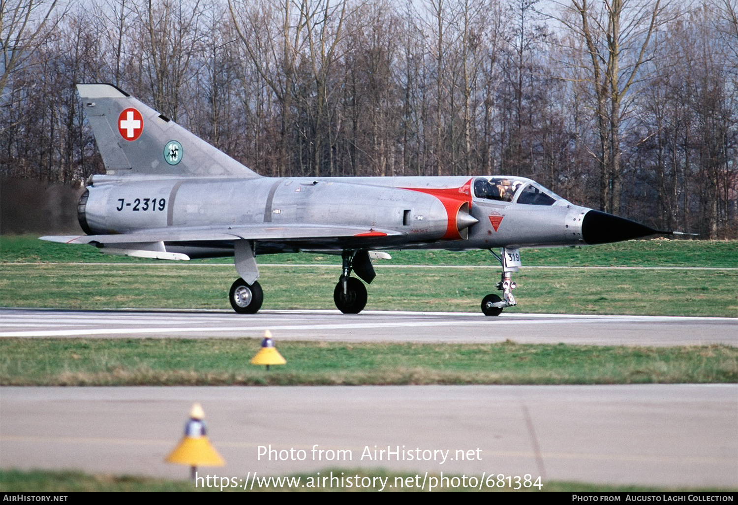 Aircraft Photo of J-2319 | Dassault Mirage IIIS | Switzerland - Air Force | AirHistory.net #681384