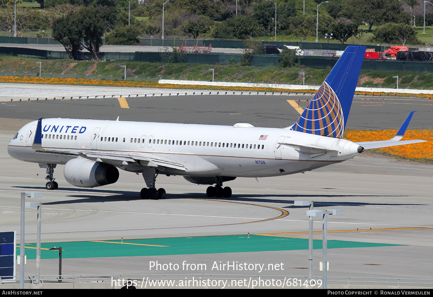 Aircraft Photo of N17126 | Boeing 757-224 | United Airlines | AirHistory.net #681409