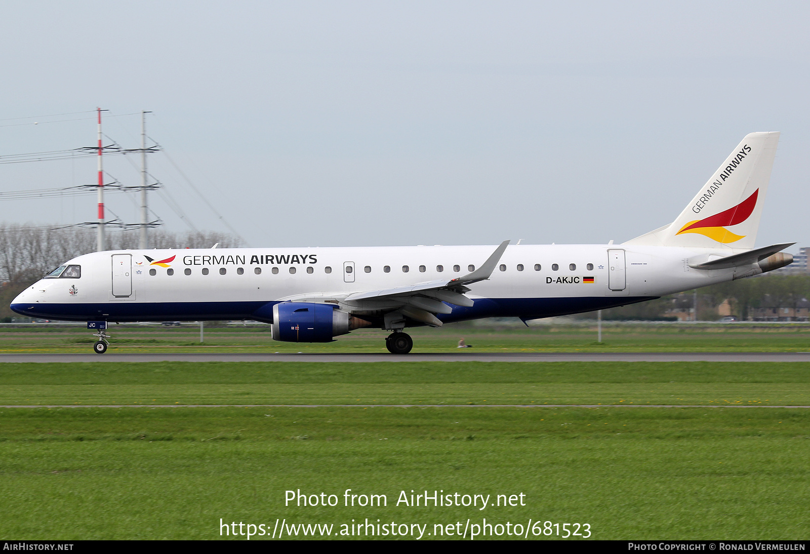 Aircraft Photo of D-AKJC | Embraer 195LR (ERJ-190-200LR) | German Airways | AirHistory.net #681523