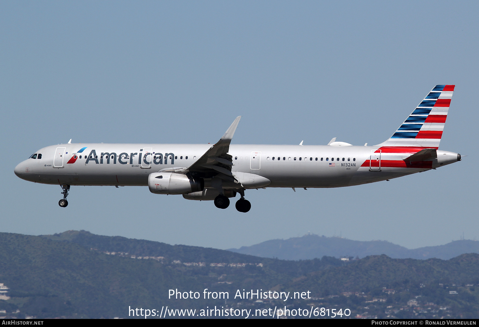 Aircraft Photo of N132AN | Airbus A321-231 | American Airlines | AirHistory.net #681540