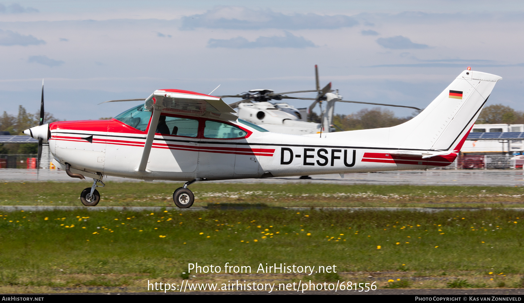 Aircraft Photo of D-ESFU | Cessna TR182 Turbo Skylane RG | AirHistory.net #681556