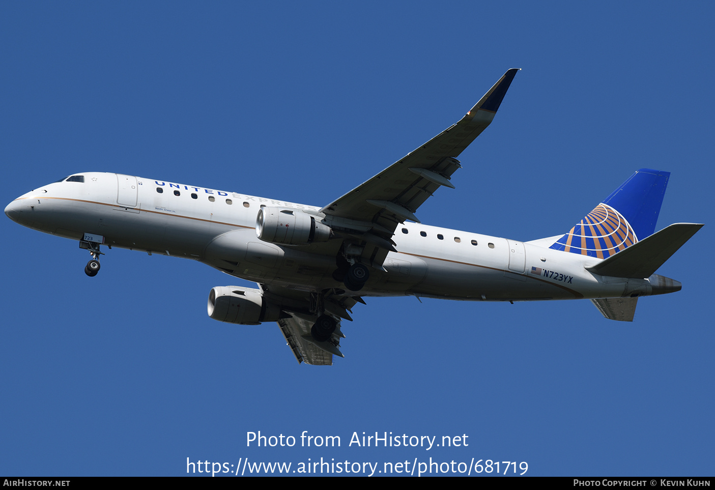 Aircraft Photo of N723YX | Embraer 175LR (ERJ-170-200LR) | United Express | AirHistory.net #681719