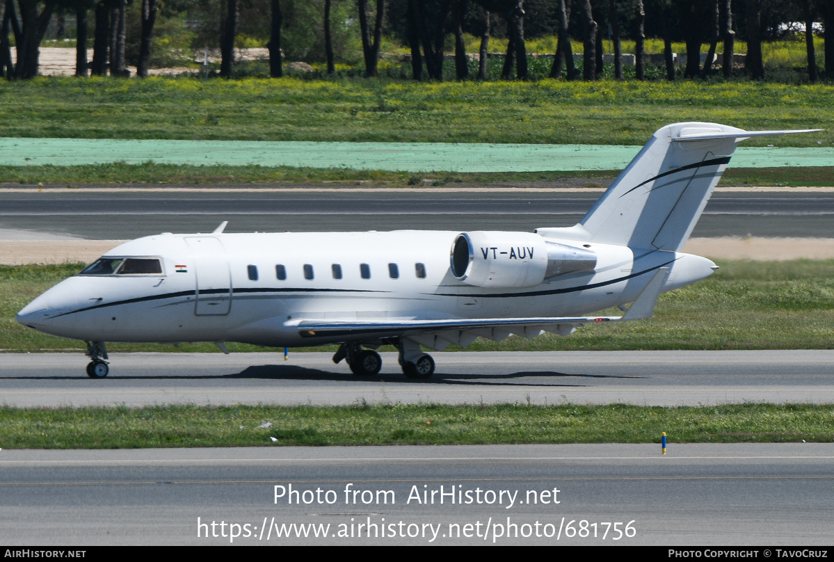 Aircraft Photo of VT-AUV | Bombardier Challenger 605 (CL-600-2B16 ...