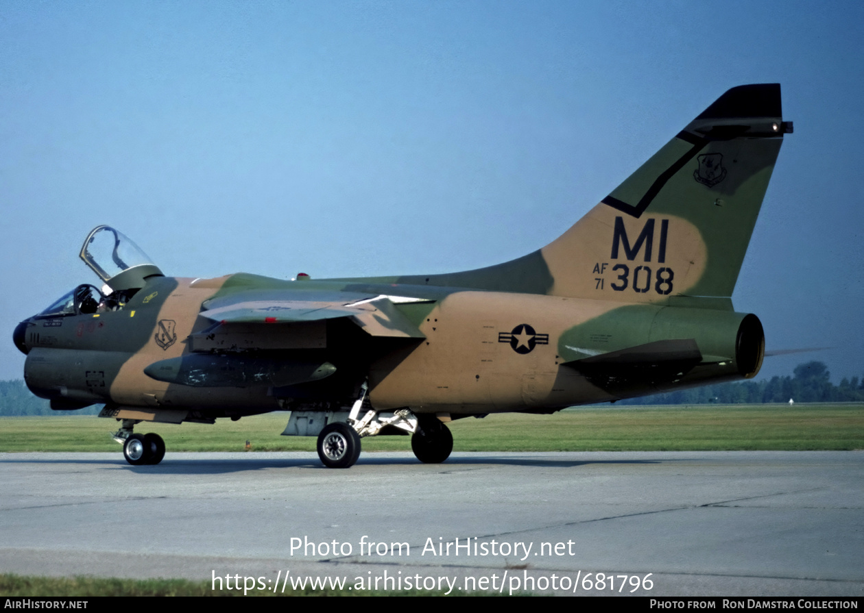 Aircraft Photo of 71-0308 / AF71-308 | LTV A-7D Corsair II | USA - Air Force | AirHistory.net #681796