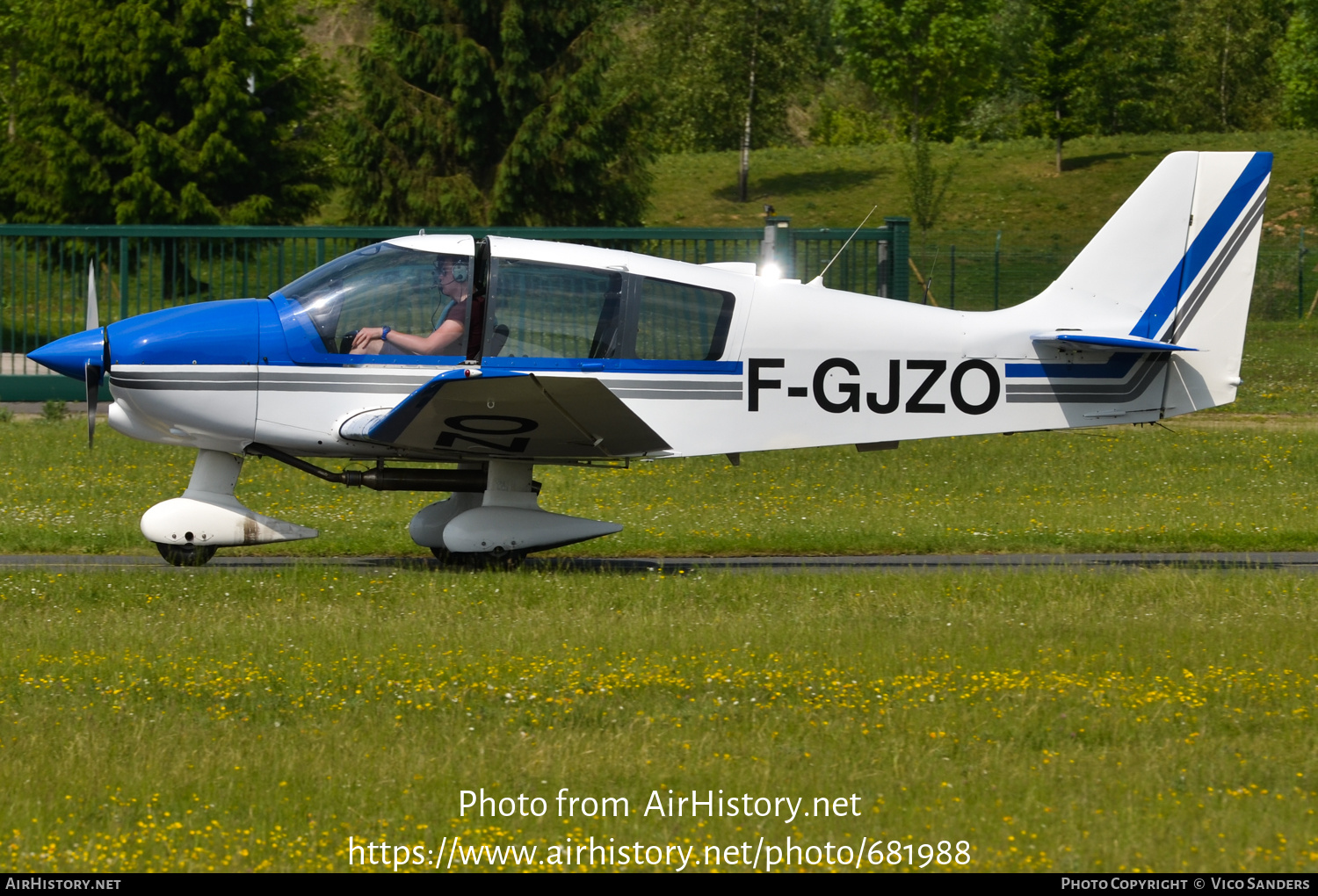 Aircraft Photo of F-GJZO | Robin DR-400-120 Dauphin 2+2 | AirHistory.net #681988