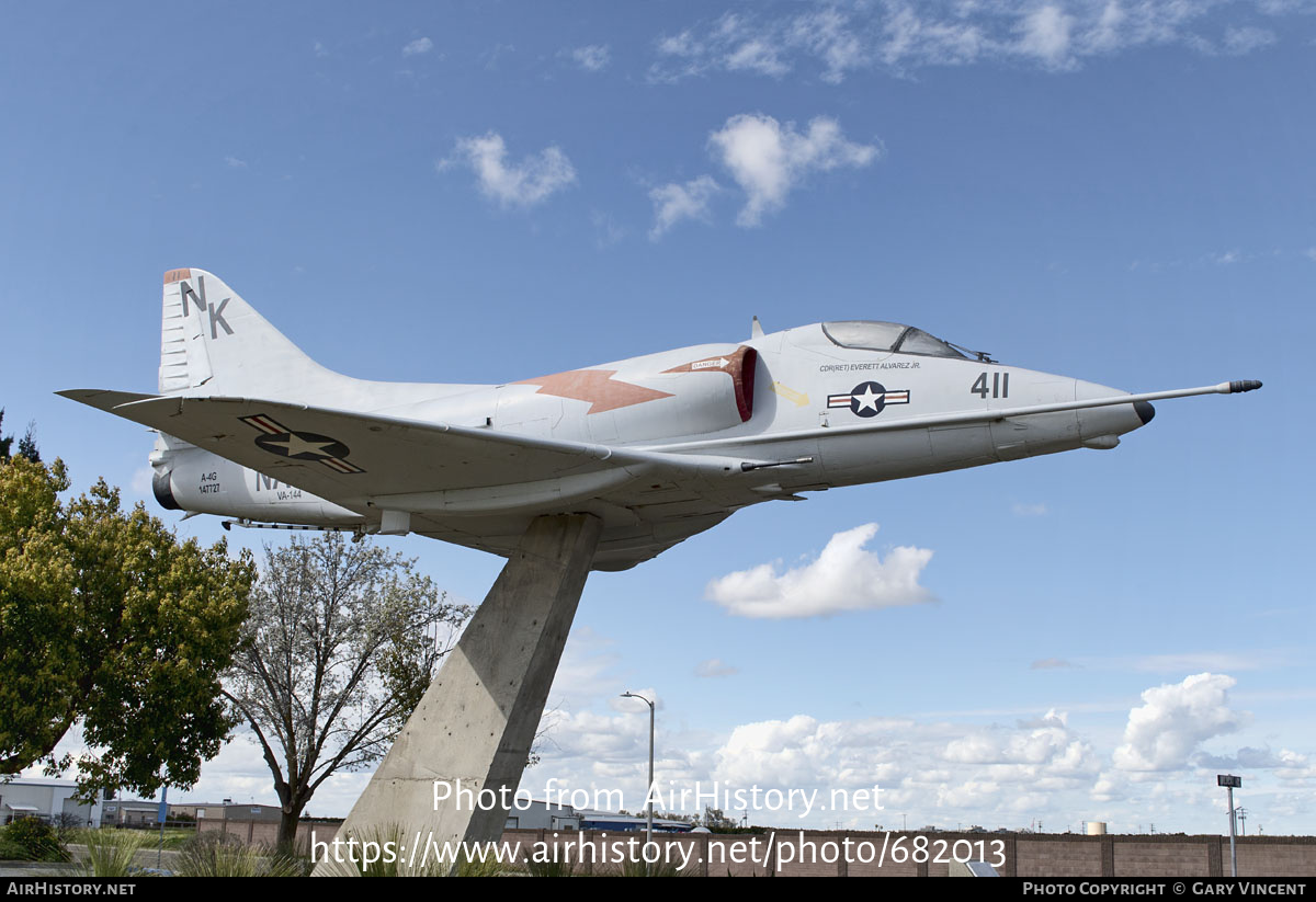 Aircraft Photo of 147727 | Douglas A-4L Skyhawk | USA - Navy | AirHistory.net #682013