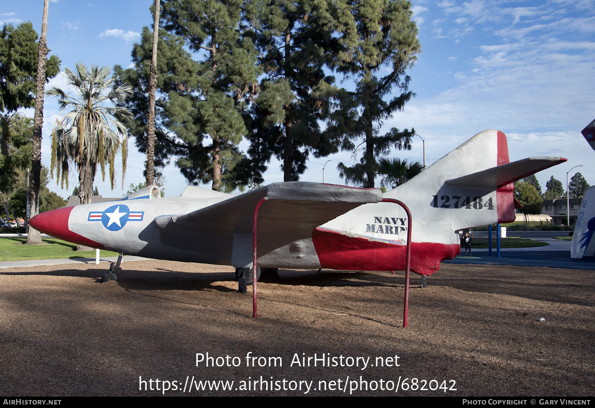 Aircraft Photo of 127484 | Grumman F9F-6p Cougar | USA - Navy ...