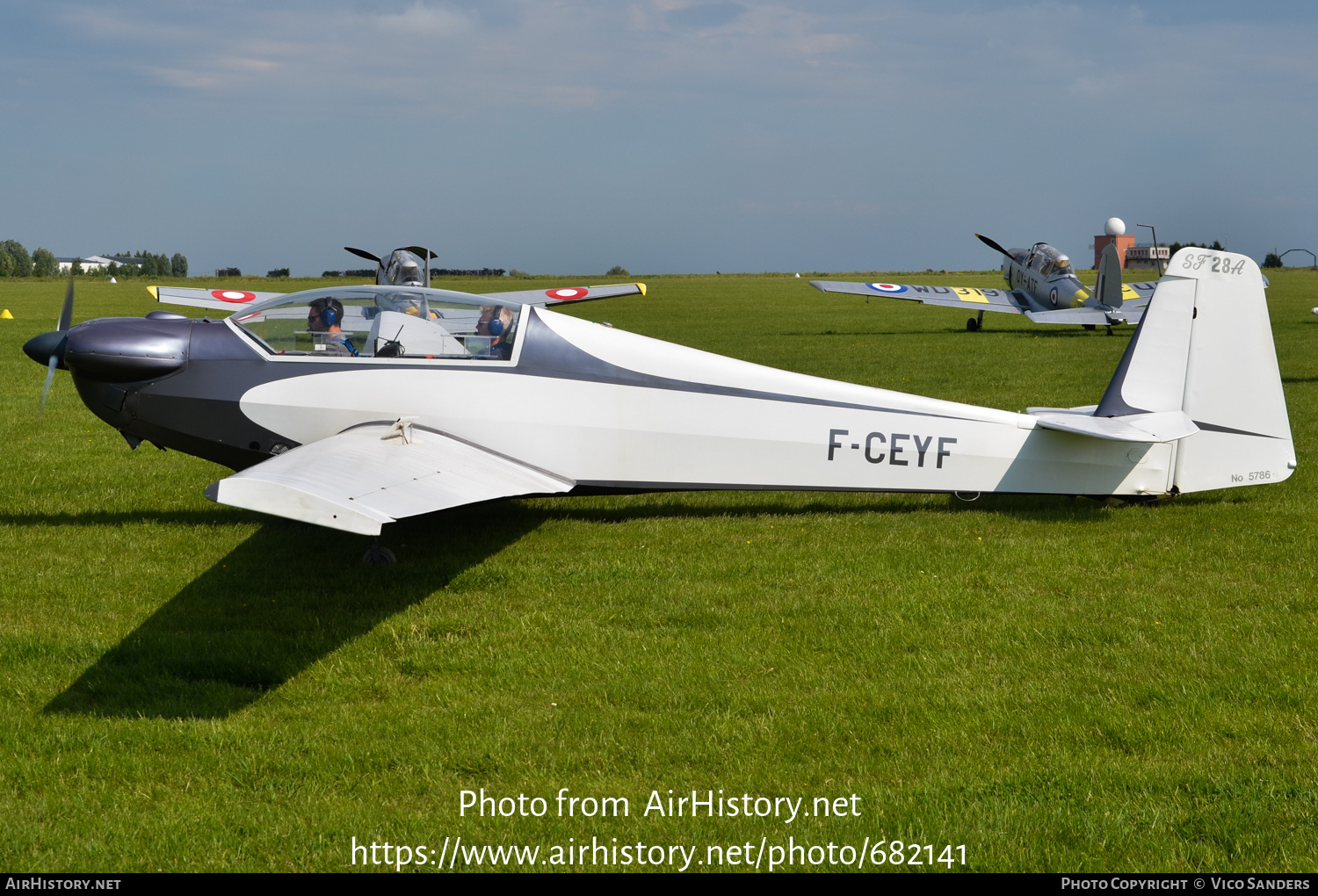 Aircraft Photo of F-CEYF | Scheibe SF-28A Tandem-Falke | AirHistory.net #682141