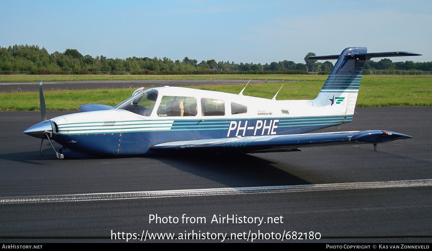 Aircraft Photo of PH-PHE | Piper PA-28RT-201T Turbo Arrow IV | Stella Aviation | AirHistory.net #682180